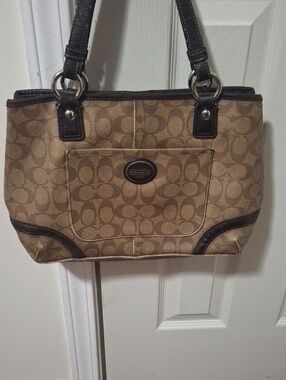 Coach Heritage Signature Shopper Tote